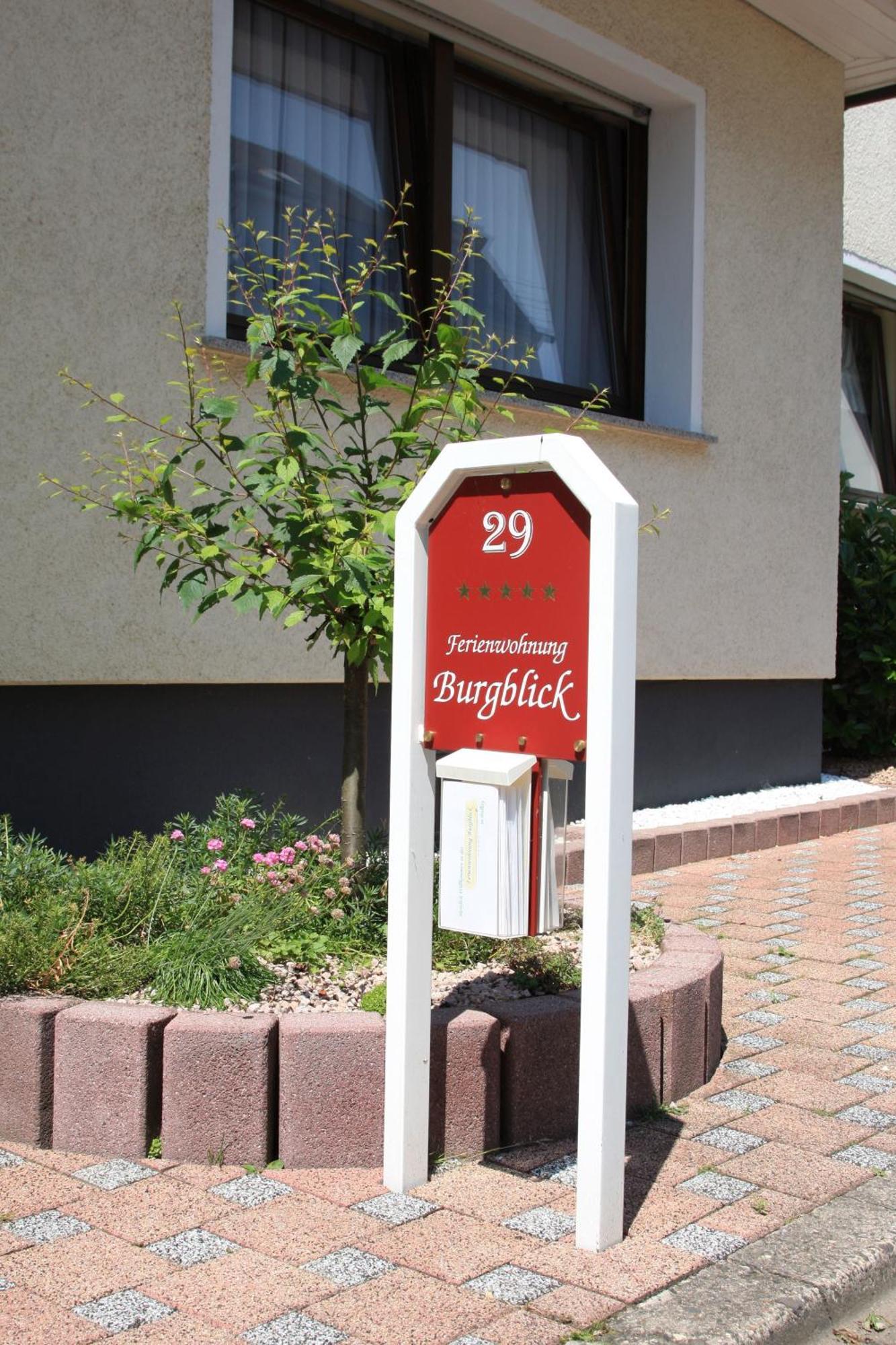 Ferienwohnung Burgblick Bullay Exterior photo